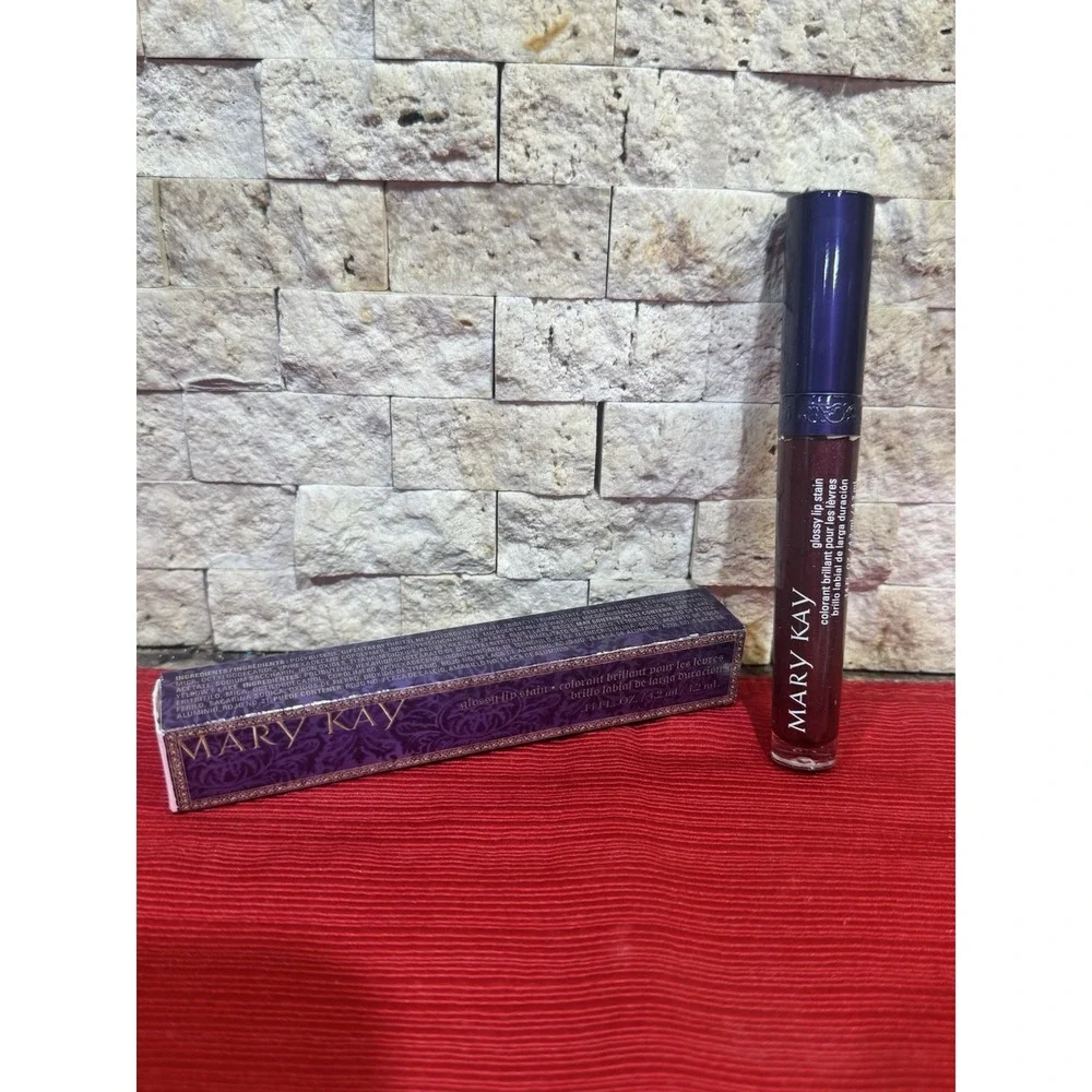 New In Box Mary Kay Glossy Lip Stain Mulberry Forest #065258 Full Size Fast Ship